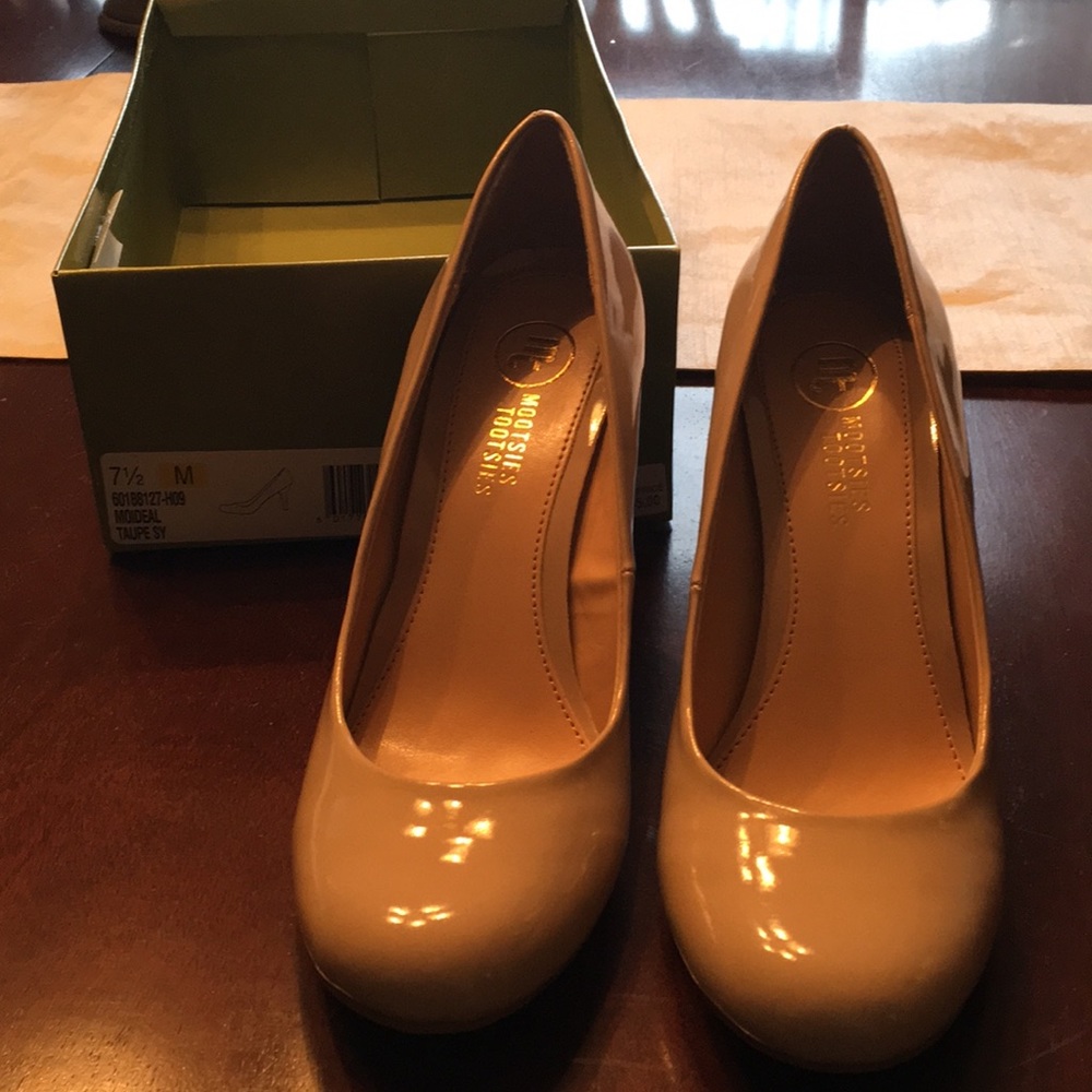 Mootsie Tootsies Heels